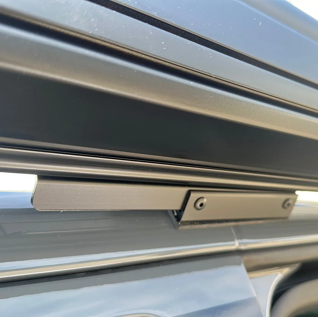 Fiamma F45s Mounting Kit for T5/T6 Transporter / Multivan