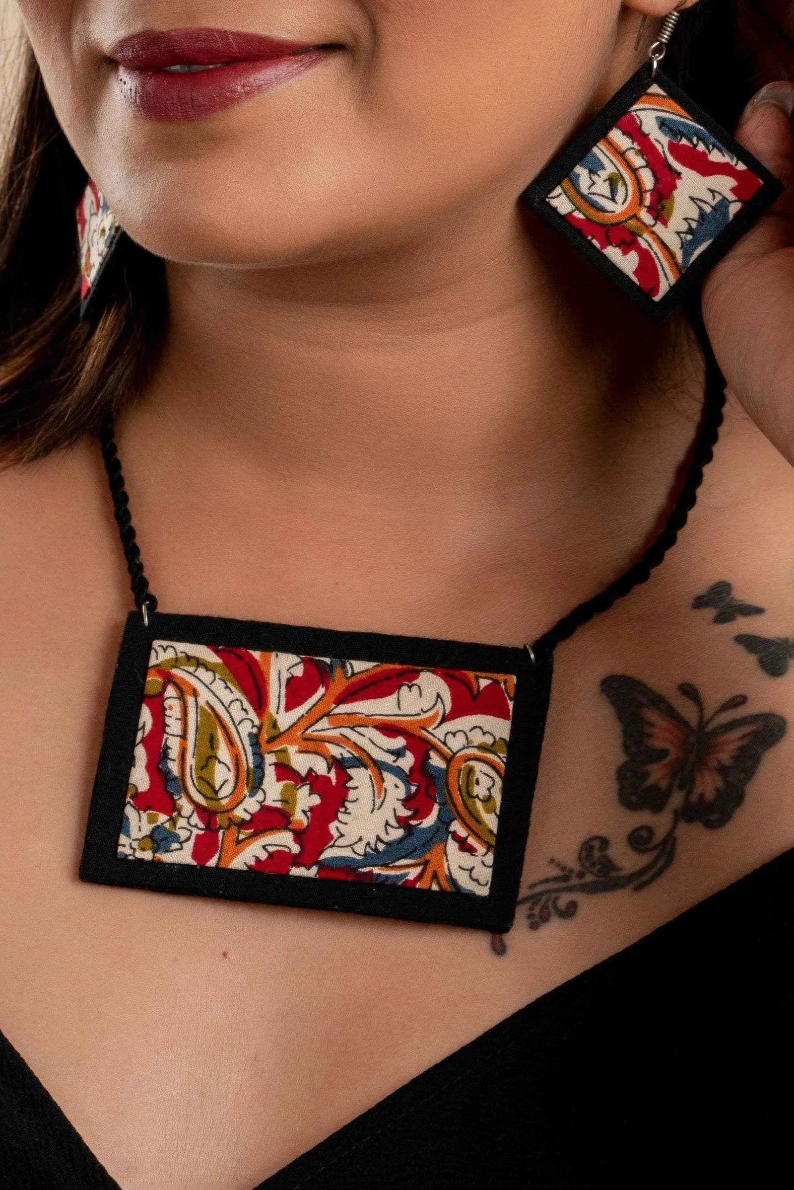 Handcrafted Red Black Kalamkari Fabric Necklace Set with Adjustable Dori and Earrings for Women