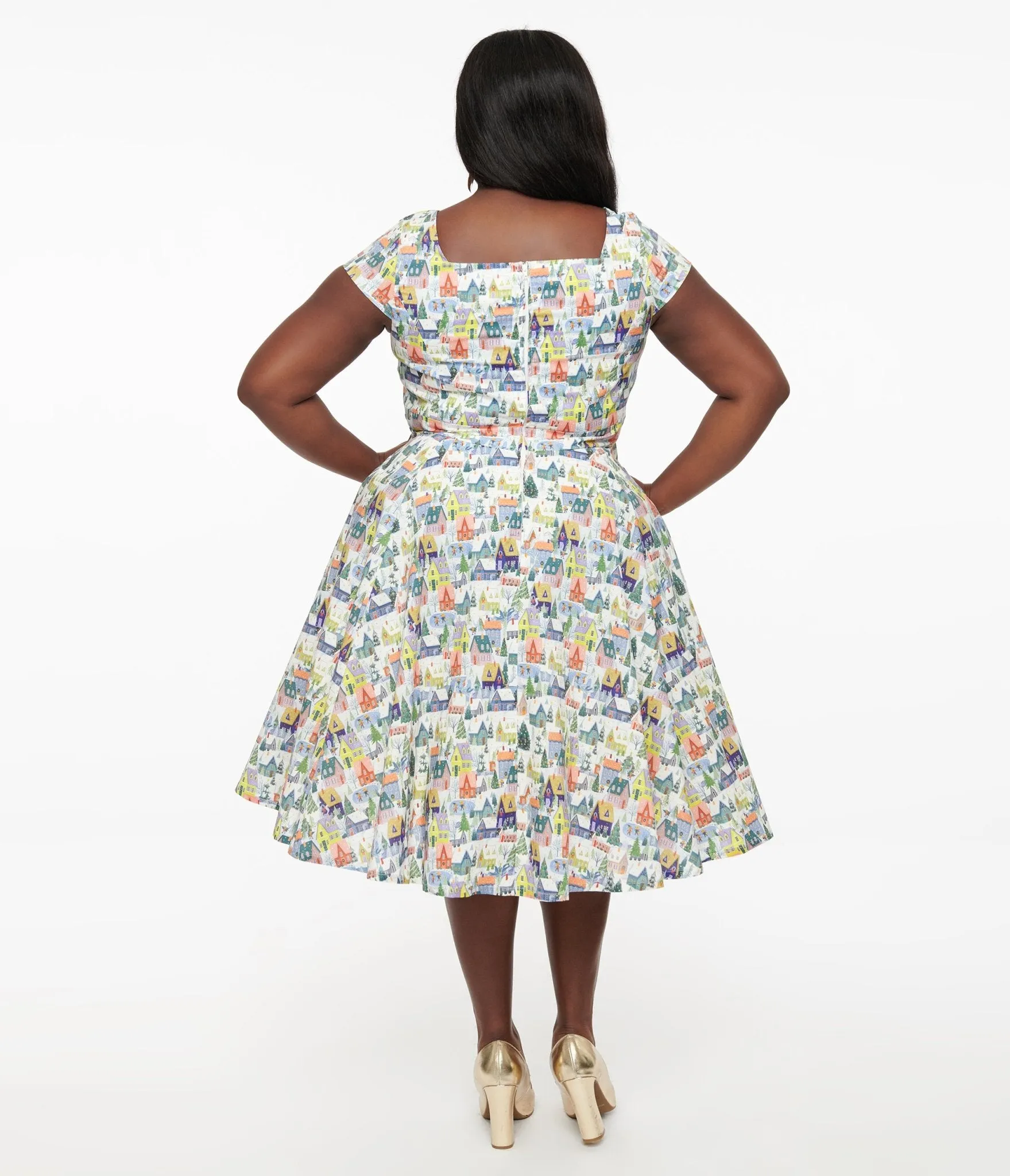 Magnolia Place Plus Size Multicolor Winter House Print Anna Swing Dress