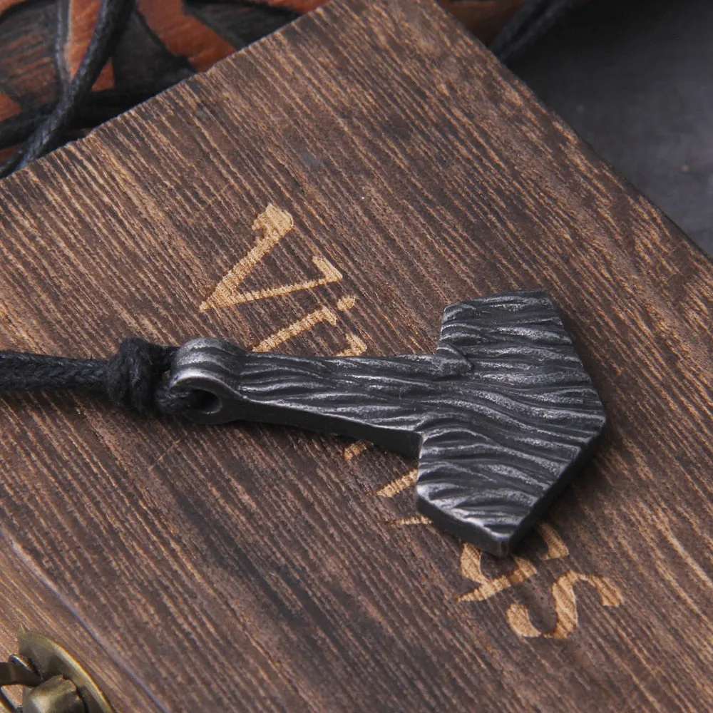 Never Fade Iron gray thor's hammer mjolnir necklace