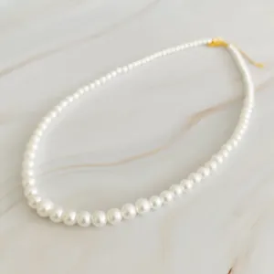 Queen Liz Graduated Pearl Necklace