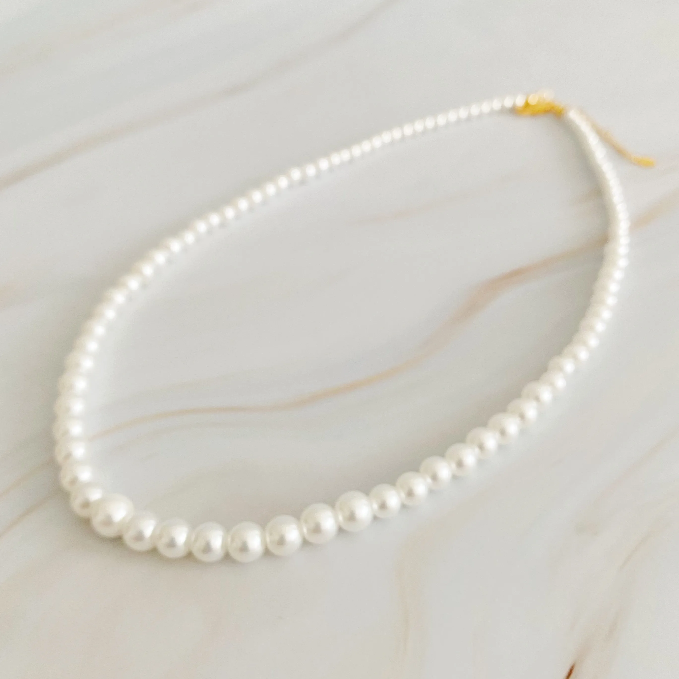 Queen Liz Graduated Pearl Necklace
