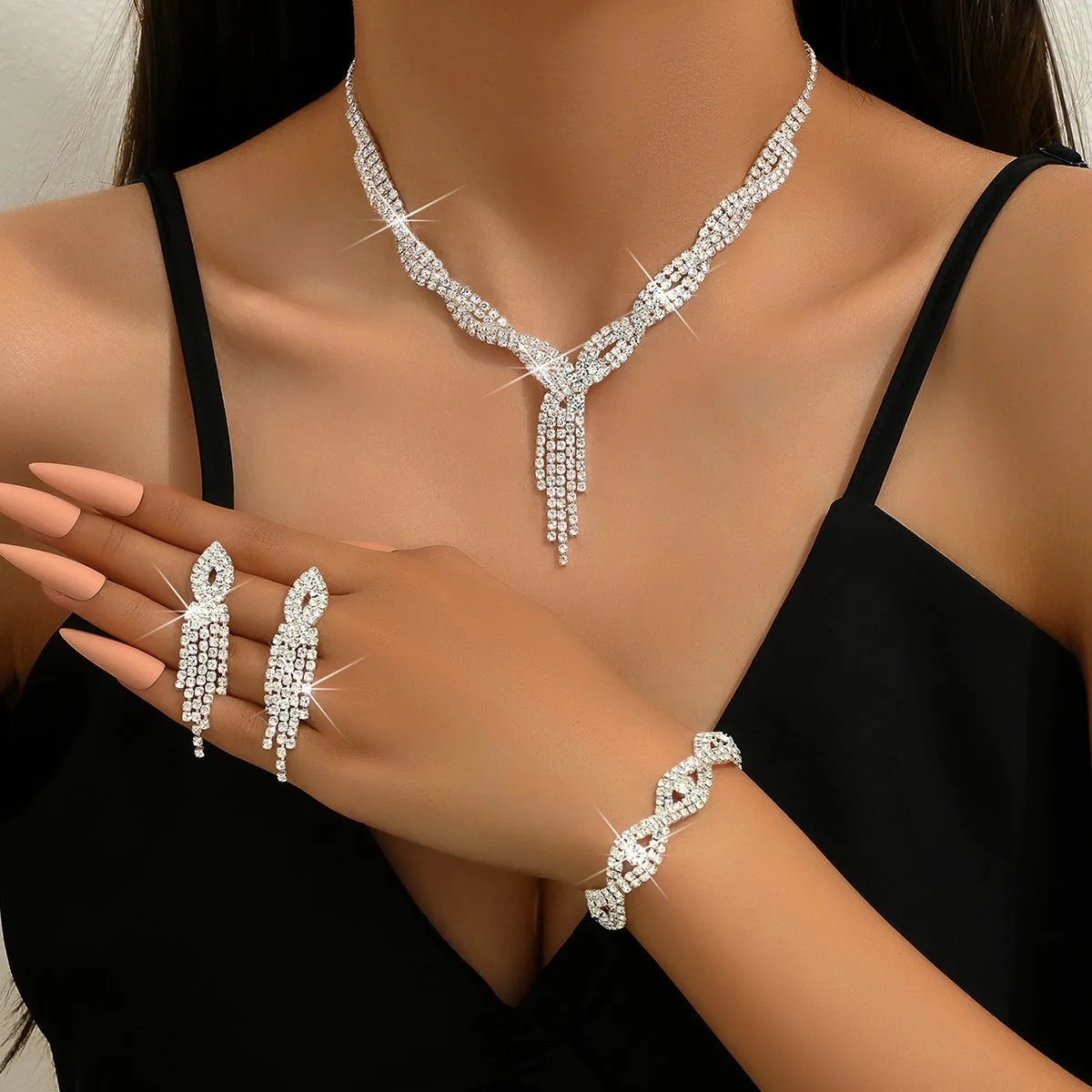 SISSLIA Wholesale Bridal Necklace And Earrings Set Wedding Jewelry Sets For Brides Necklaces For Women Customized Necklace