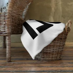 Snake Silk Touch Throw Blanket - Soft, Machine-Washable, Hypoallergenic